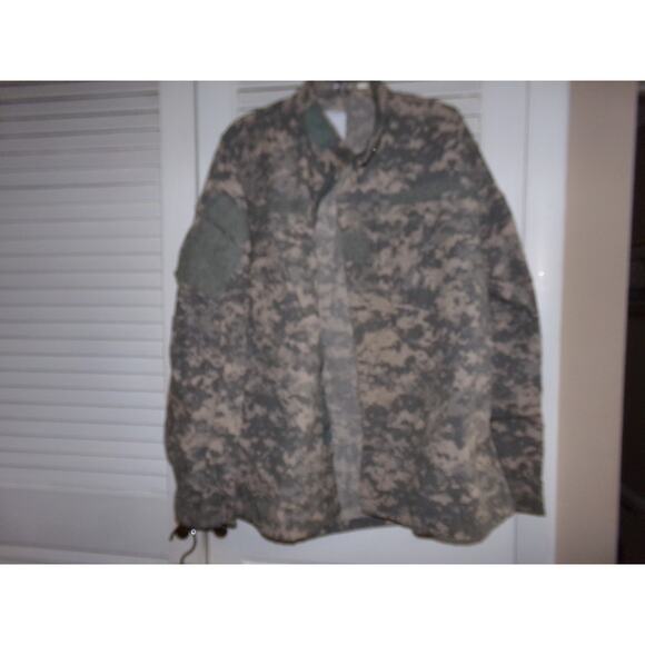 US Army Digital Cama Combat Uniform Shirt size Large Long - Picture 1 of 8